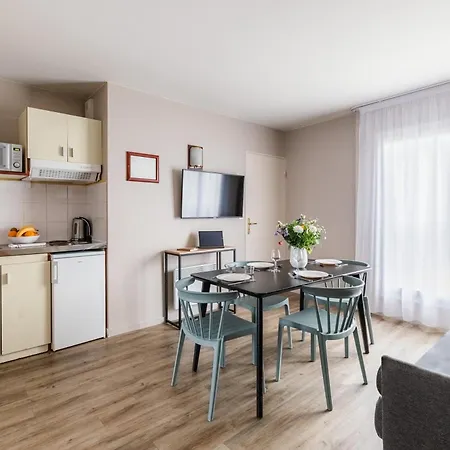 Appart'city Confort Cite Des Congres Апарт-отель 3*