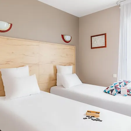 Апарт-отель Appart'city Confort Cite Des Congres 3*