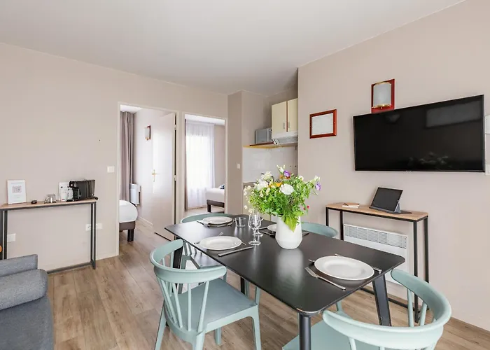 Appart'city Confort Cite Des Congres Apartmanhotel 3*