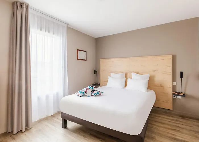 Appart'city Confort Cite Des Congres Aparthotel