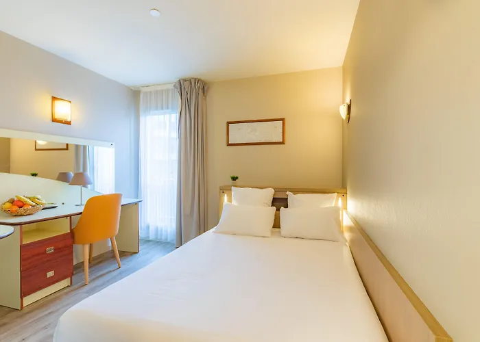 Appart'city Confort Cite Des Congres Aparthotel