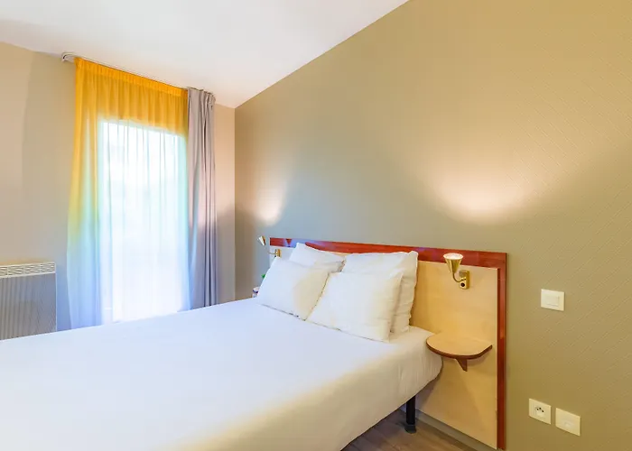 Aparthotel Appart'city Confort Cite Des Congres 3*