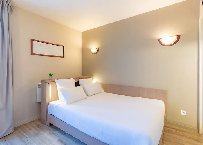 Appart'city Confort Cite Des Congres 3*